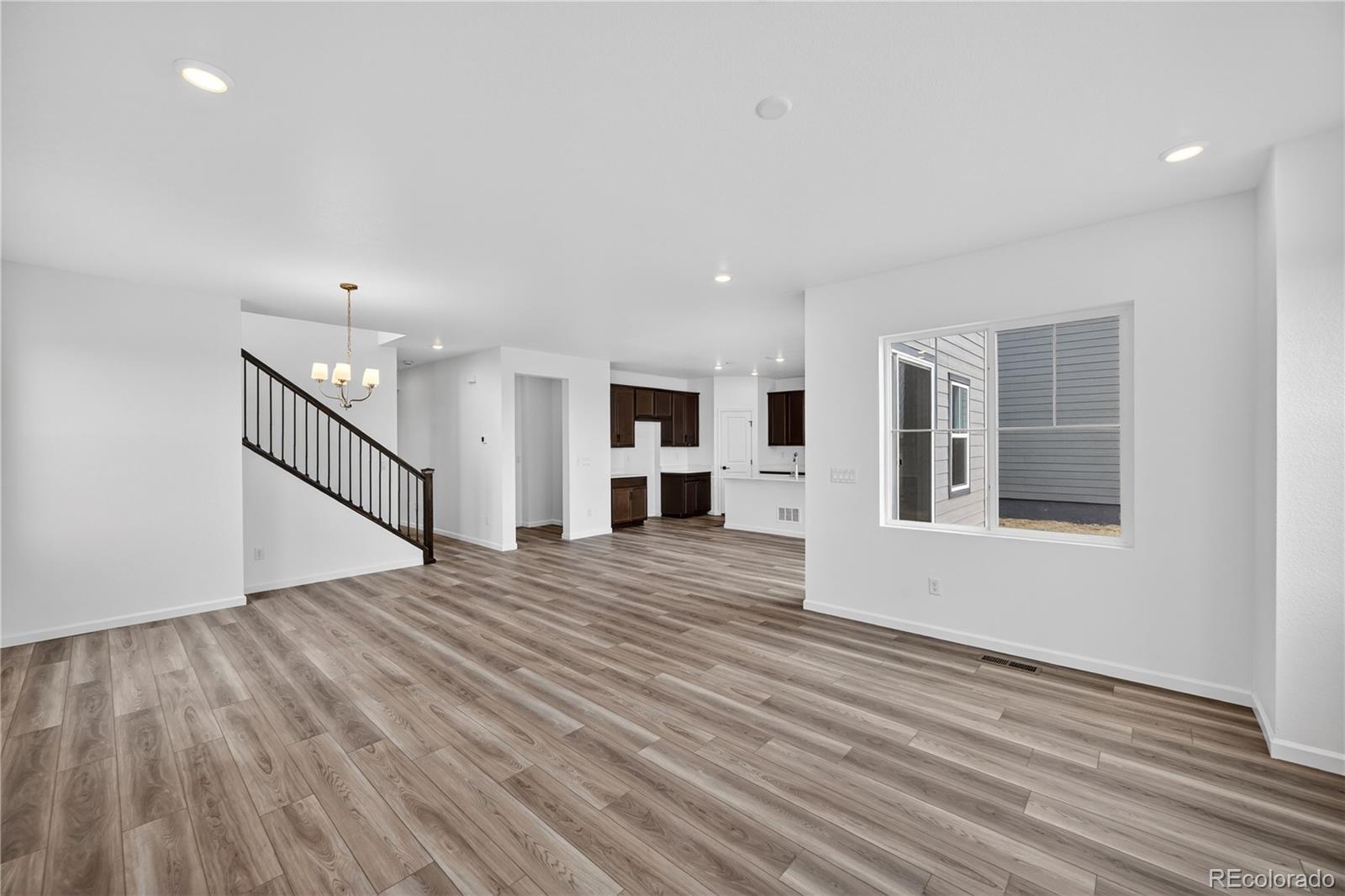 MLS Image #5 for 717  bradley circle,elizabeth, Colorado