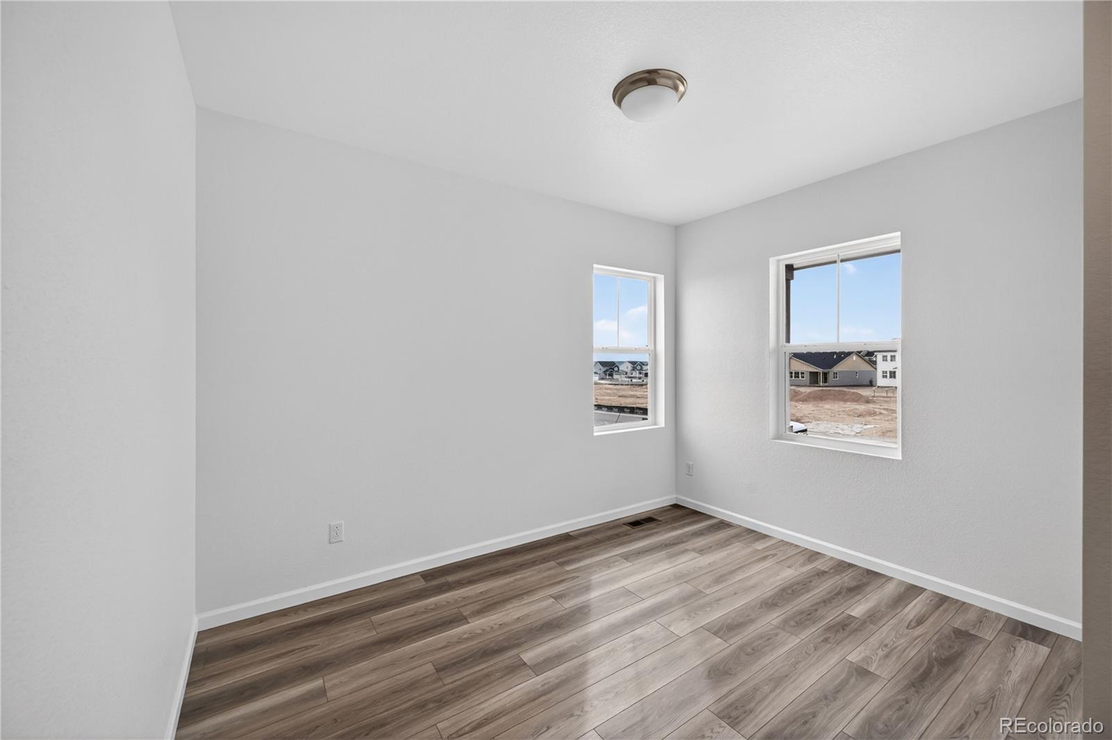 MLS Image #6 for 717  bradley circle,elizabeth, Colorado