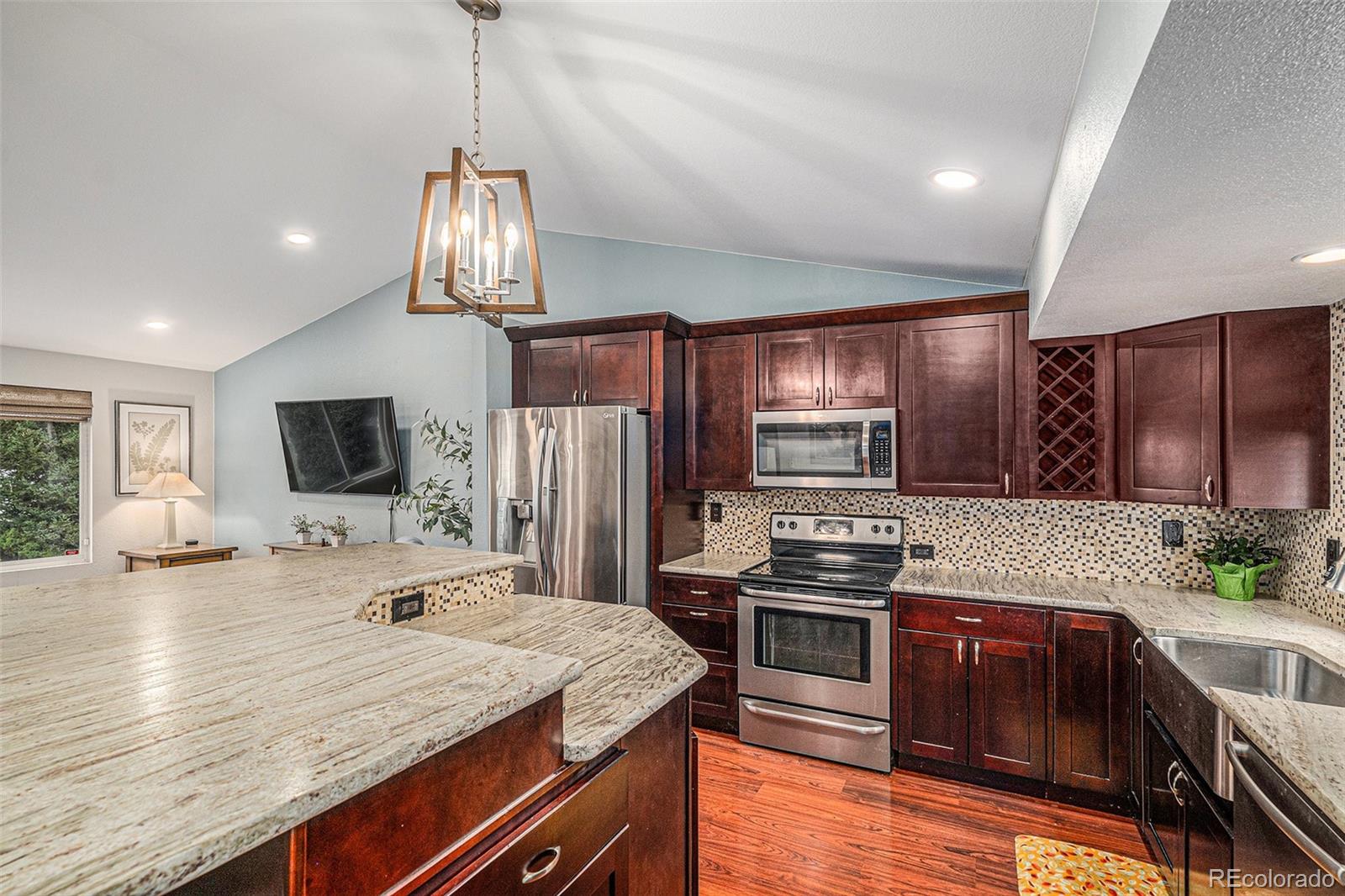 MLS Image #12 for 6325 s oak way,littleton, Colorado