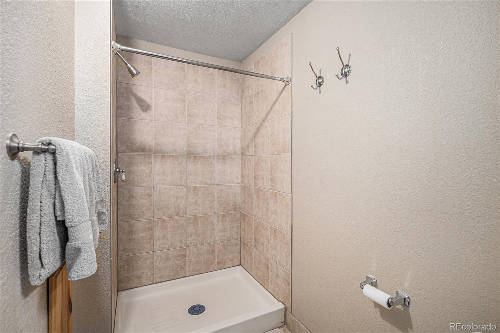 MLS Image #20 for 6325 s oak way,littleton, Colorado