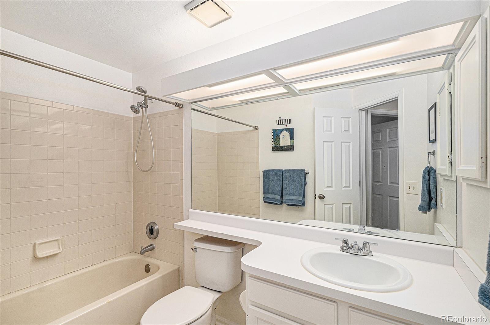 MLS Image #23 for 6325 s oak way,littleton, Colorado