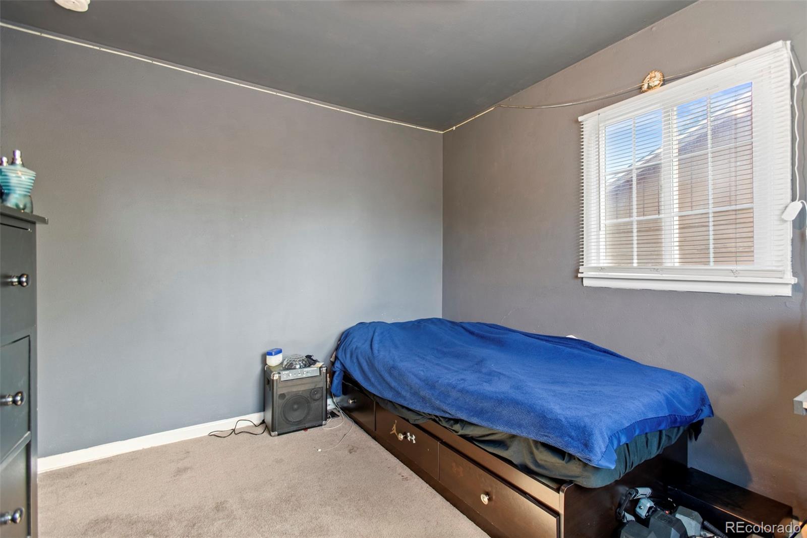 MLS Image #10 for 5004 w center drive,denver, Colorado