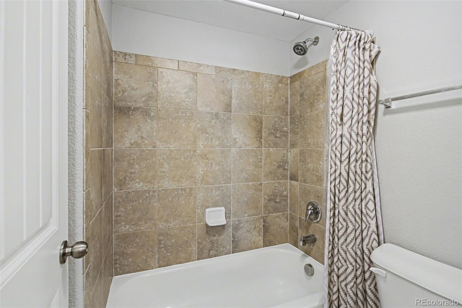 MLS Image #32 for 19454  lindenmere drive,monument, Colorado
