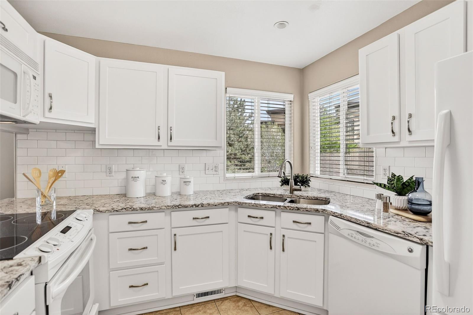 MLS Image #10 for 4548 e kentucky circle,denver, Colorado