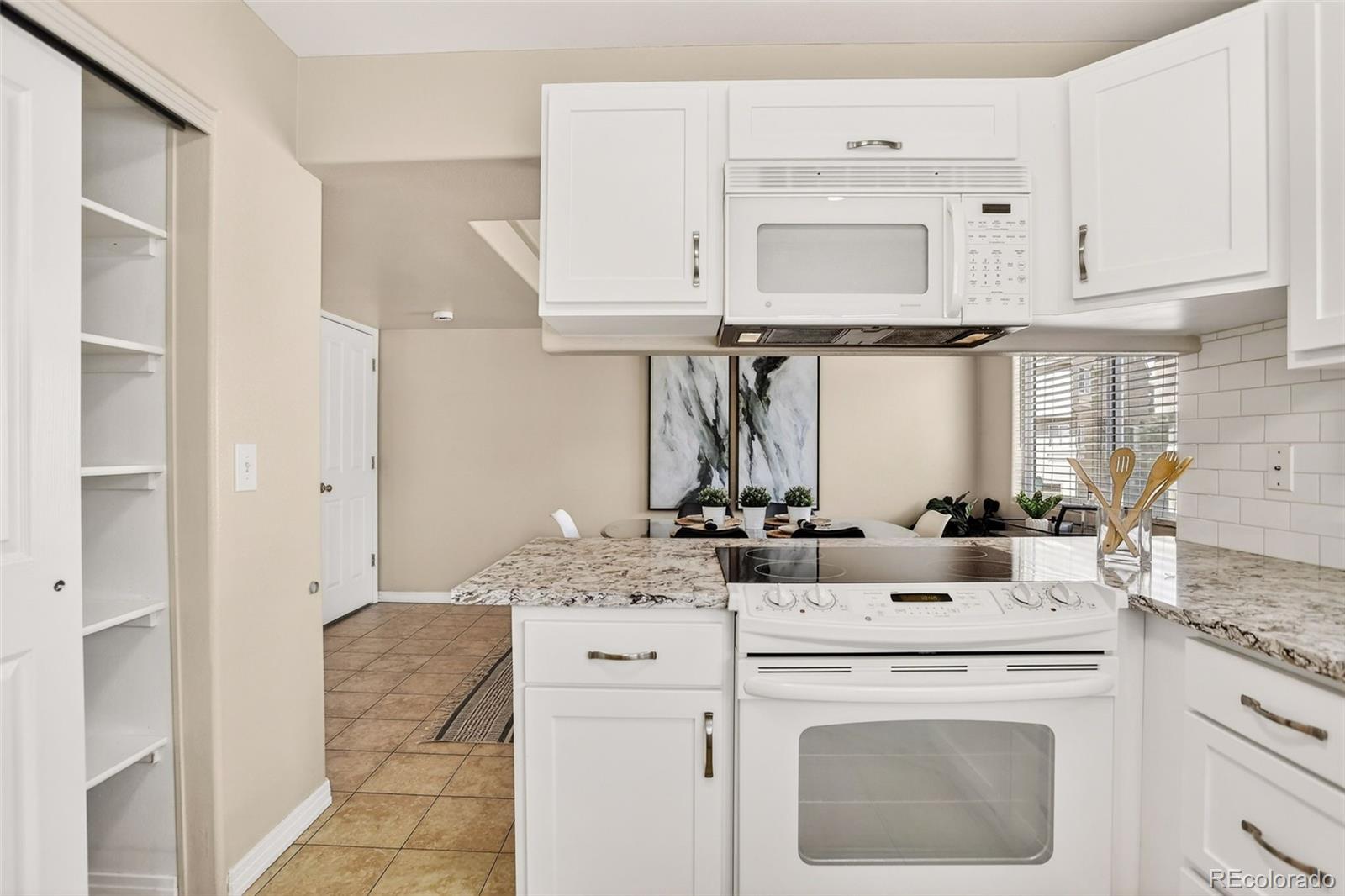 MLS Image #11 for 4548 e kentucky circle,denver, Colorado