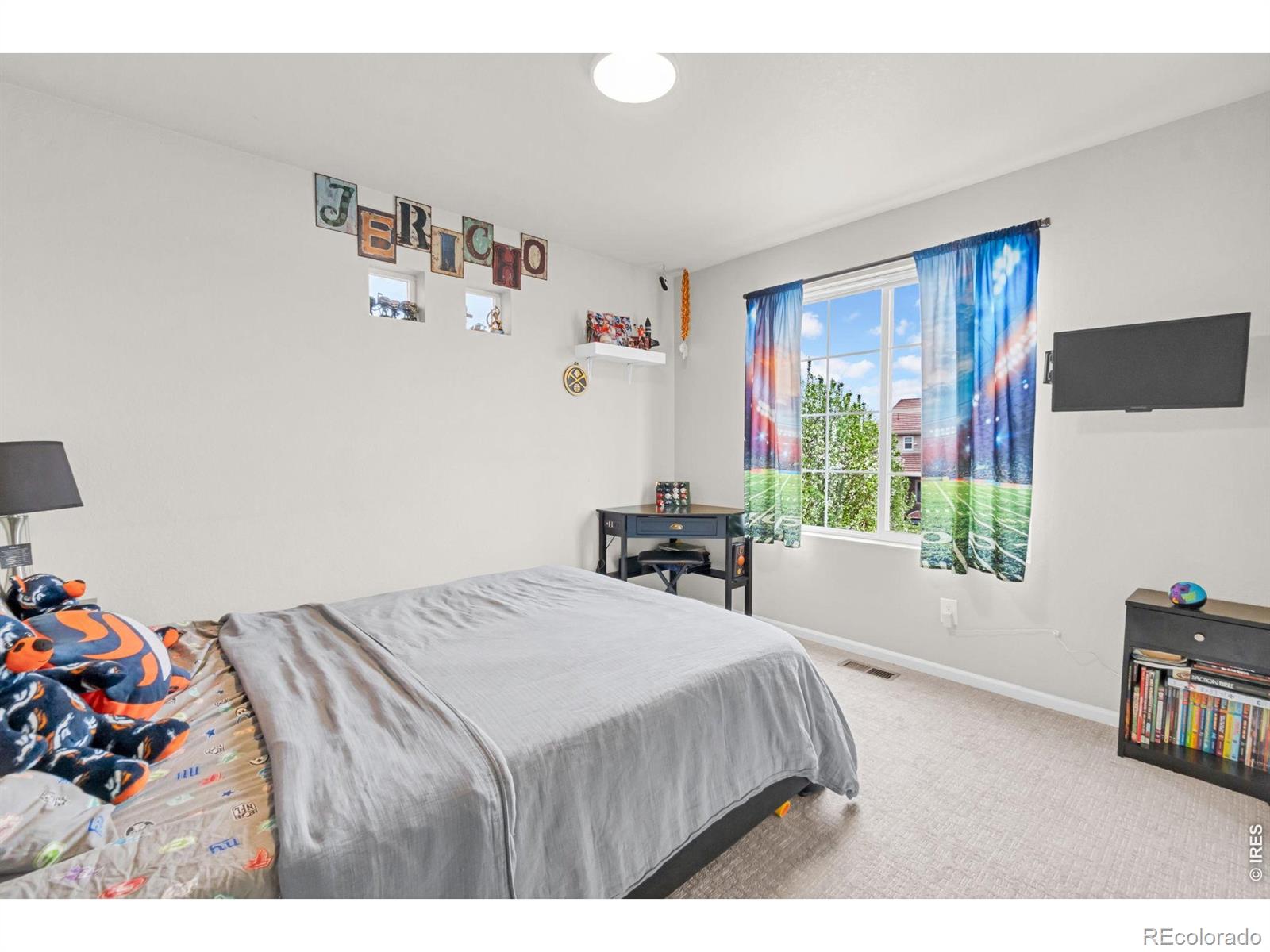 MLS Image #17 for 5038  silverwood drive,johnstown, Colorado