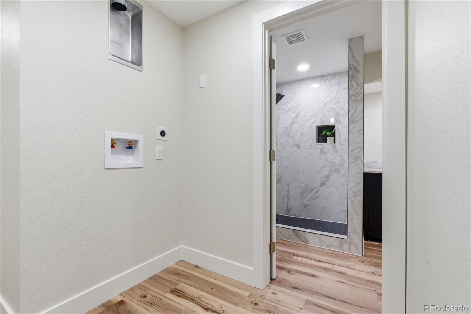 MLS Image #17 for 14503 e 44th avenue,denver, Colorado
