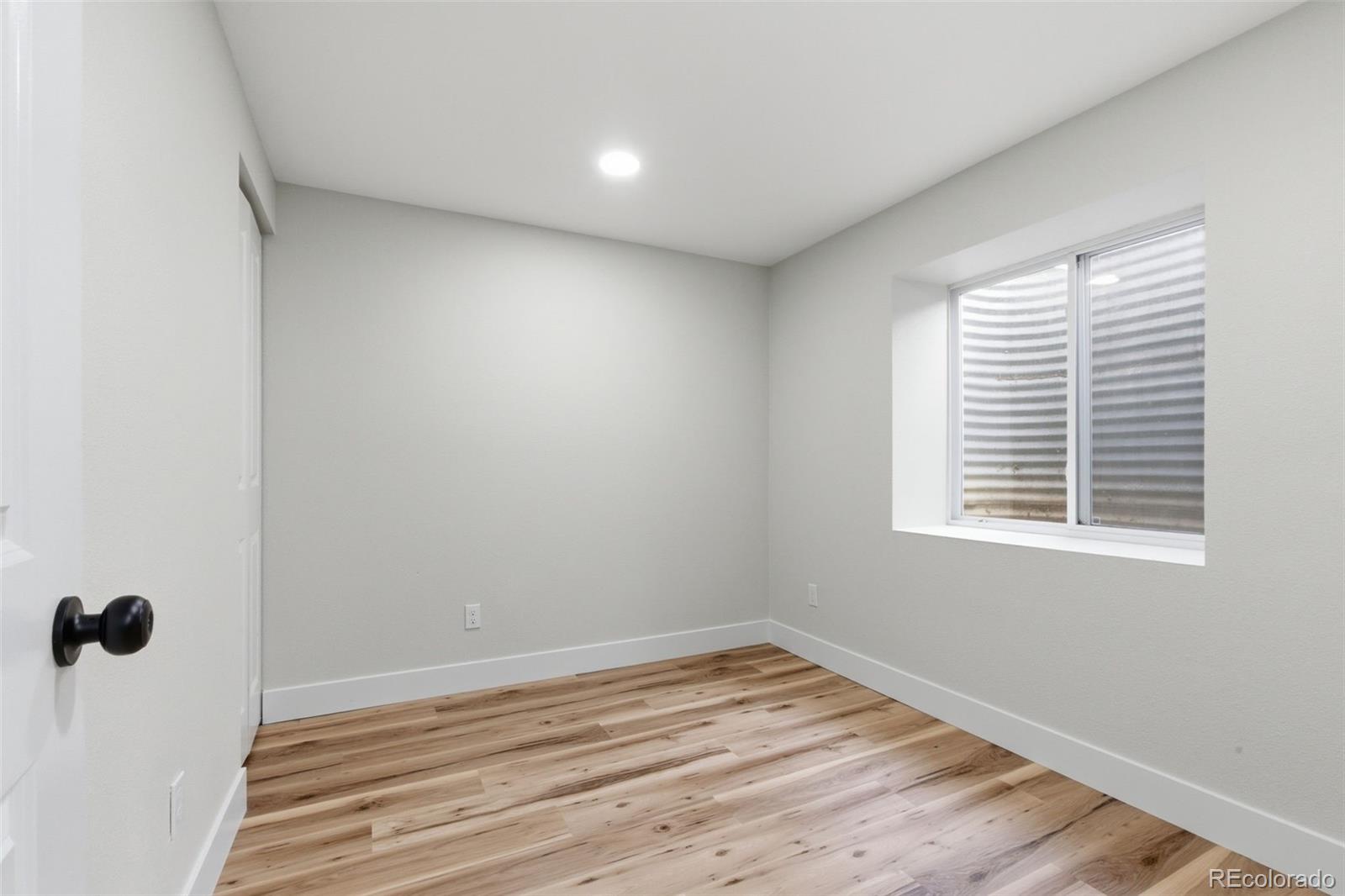 MLS Image #20 for 14503 e 44th avenue,denver, Colorado