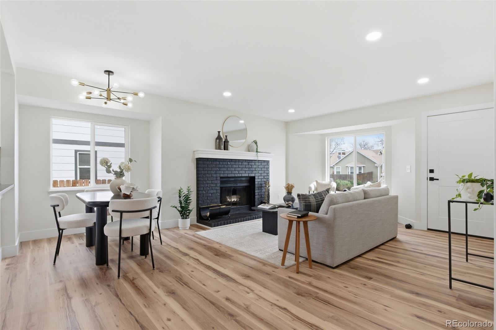 MLS Image #4 for 14503 e 44th avenue,denver, Colorado