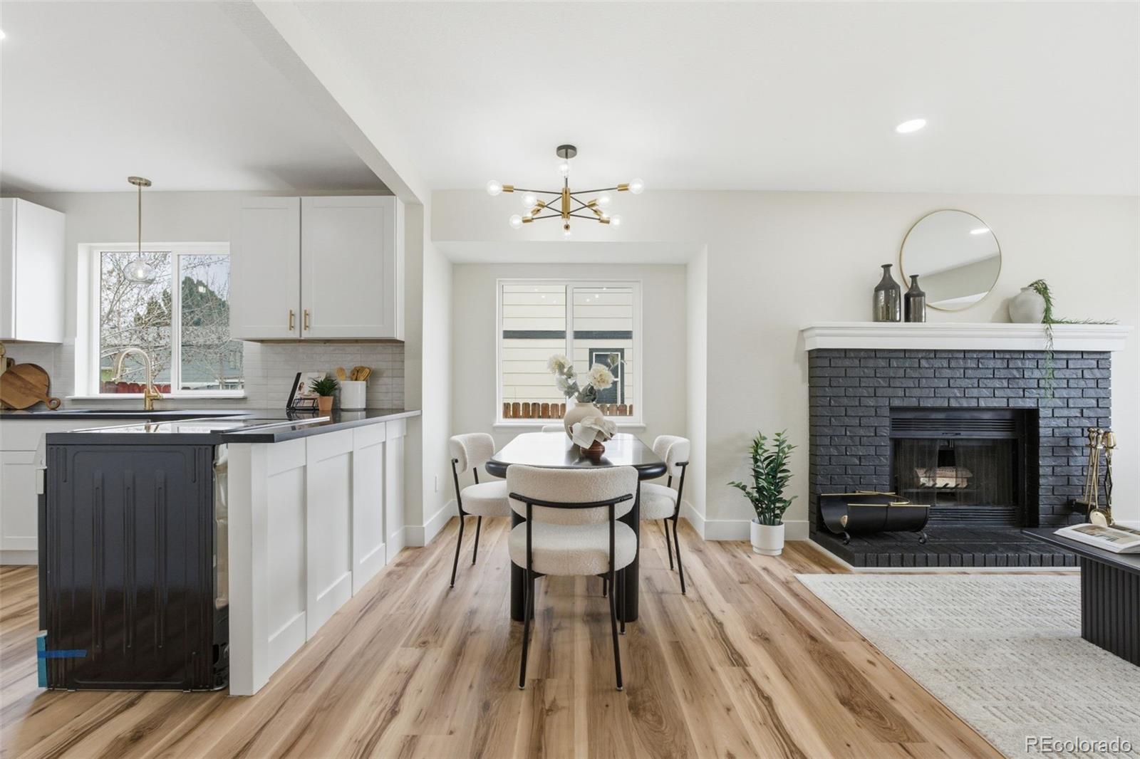 MLS Image #6 for 14503 e 44th avenue,denver, Colorado