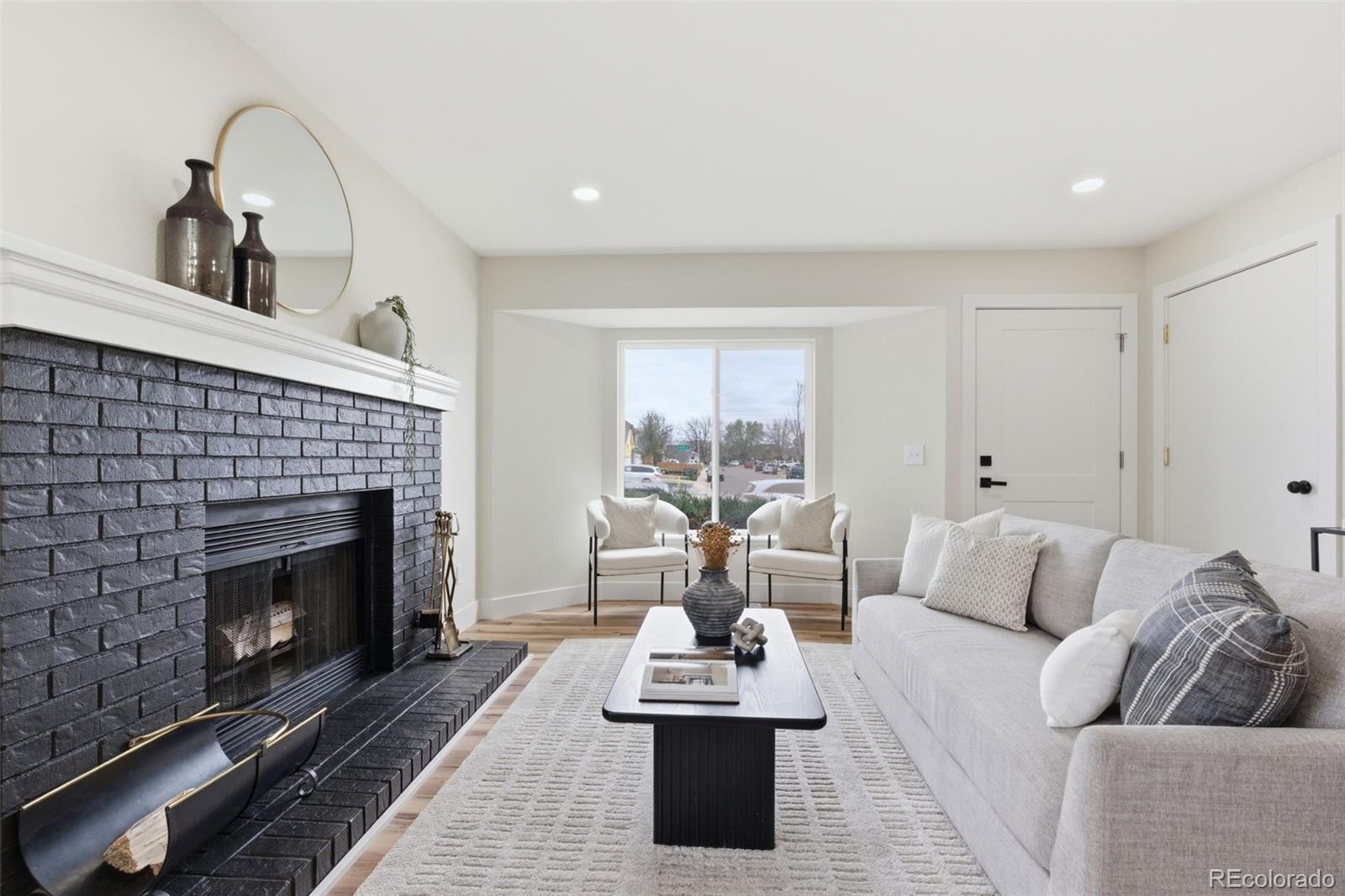 MLS Image #7 for 14503 e 44th avenue,denver, Colorado