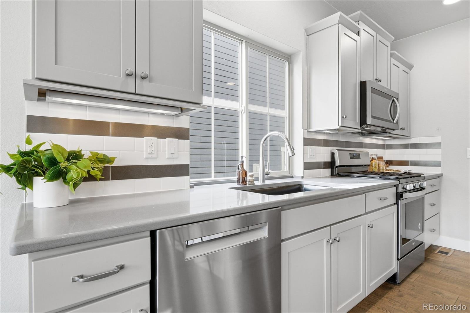 MLS Image #5 for 1133  acadia circle,erie, Colorado