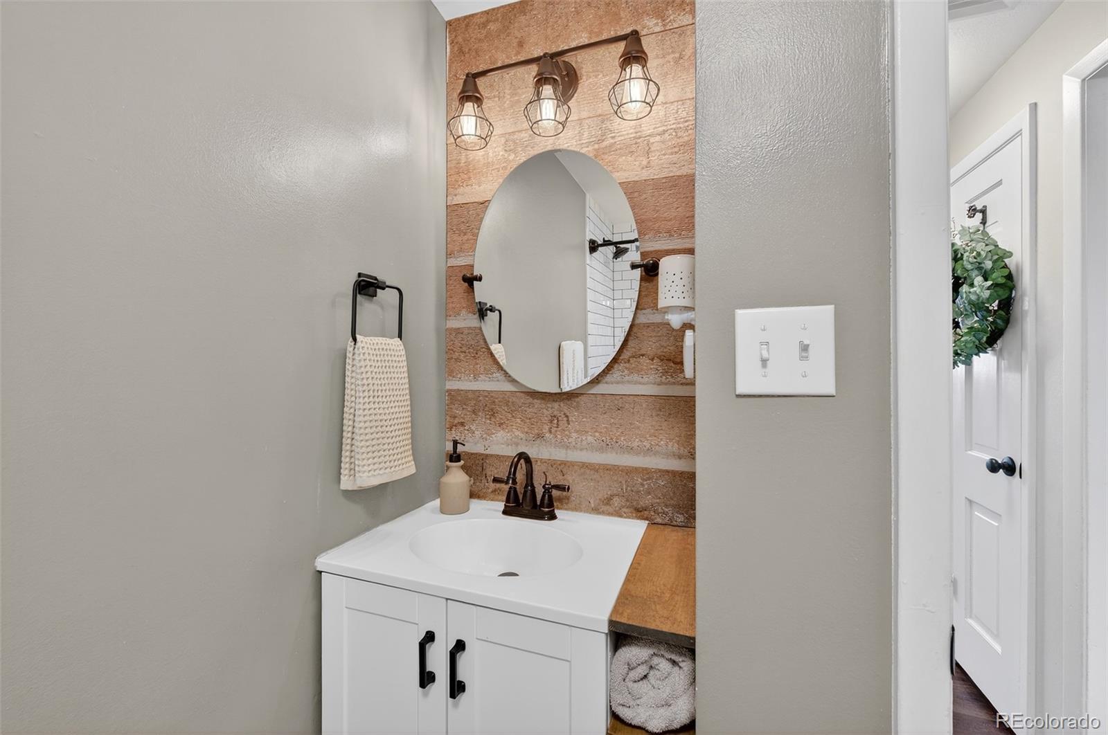 MLS Image #21 for 8360 w 70th avenue,arvada, Colorado