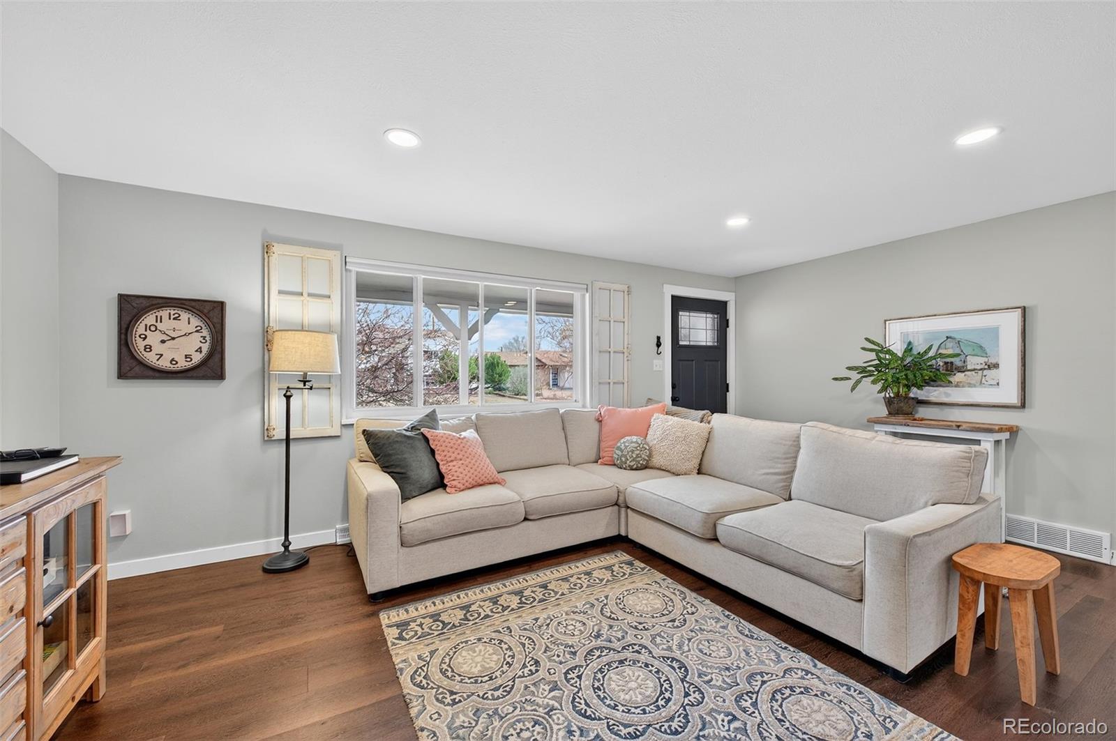 MLS Image #5 for 8360 w 70th avenue,arvada, Colorado