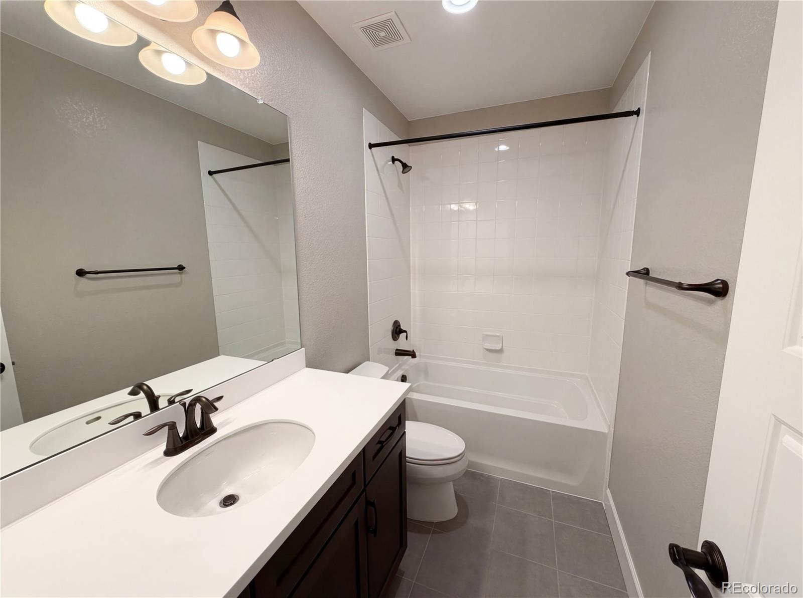MLS Image #21 for 60  sandalwood way,highlands ranch, Colorado