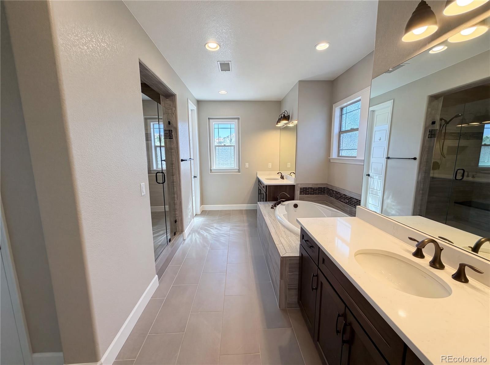 MLS Image #5 for 60  sandalwood way,highlands ranch, Colorado
