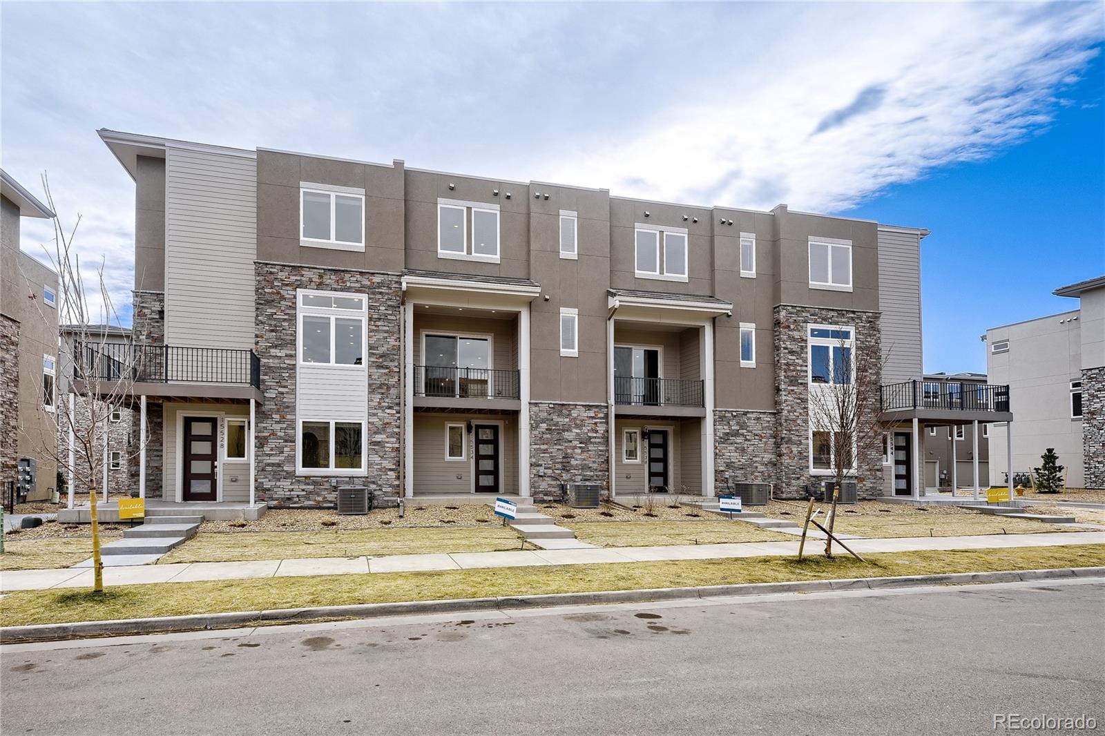 MLS Image #1 for 15534 w washburn avenue,lakewood, Colorado
