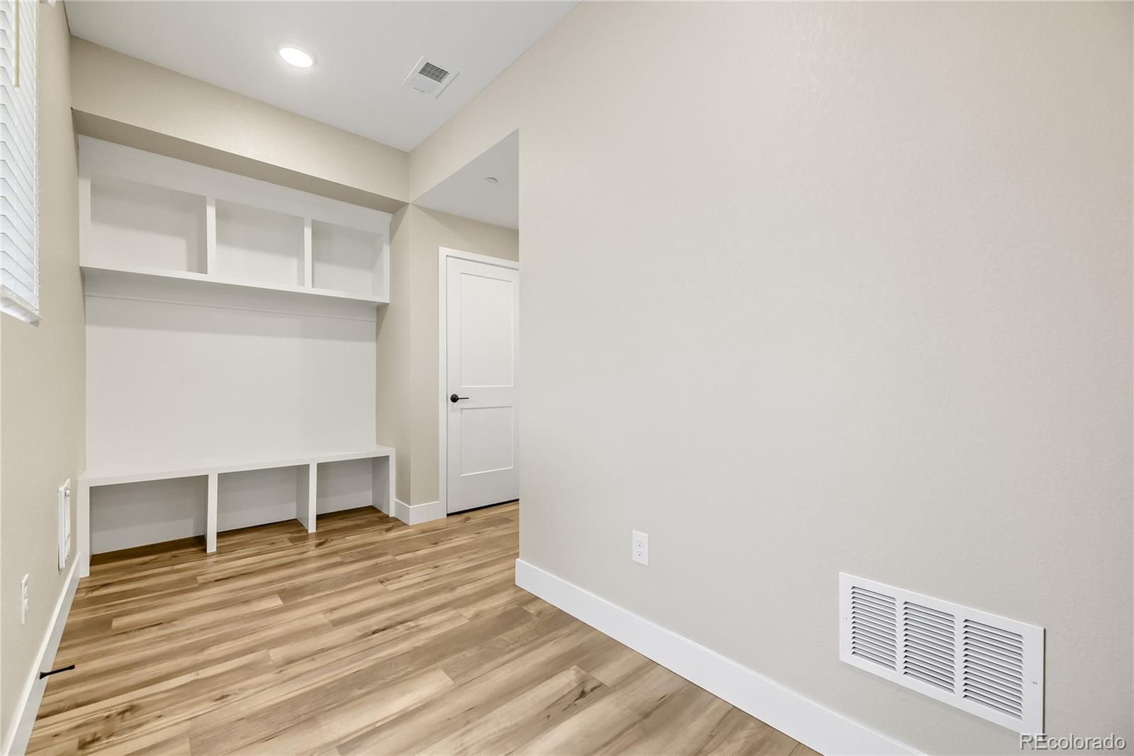MLS Image #3 for 15534 w washburn avenue,lakewood, Colorado