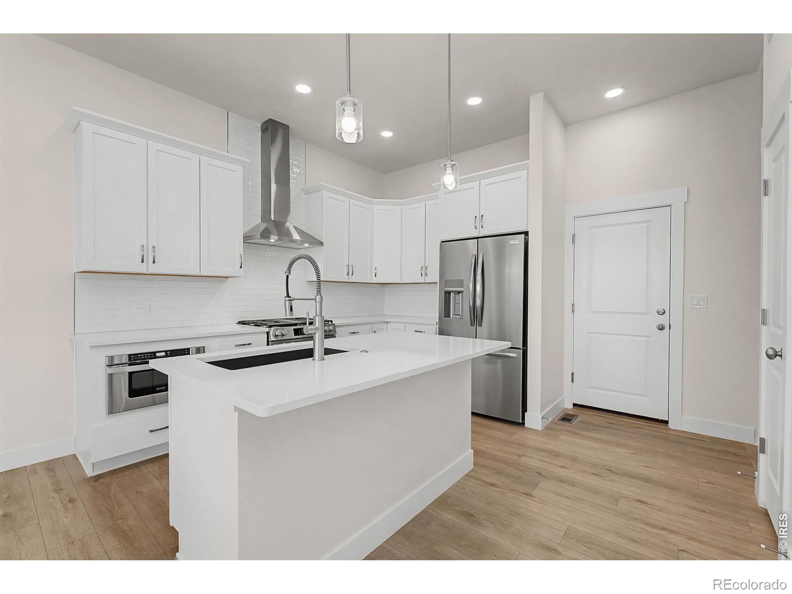 MLS Image #8 for 4216  trapper lake drive,loveland, Colorado
