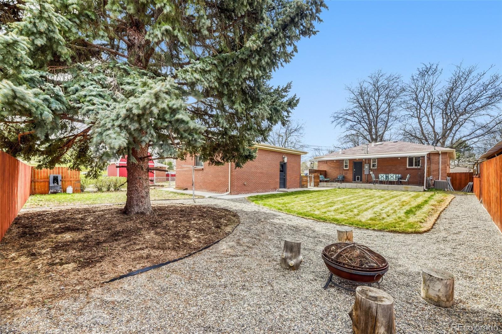 MLS Image #14 for 2568 s zurich court,denver, Colorado
