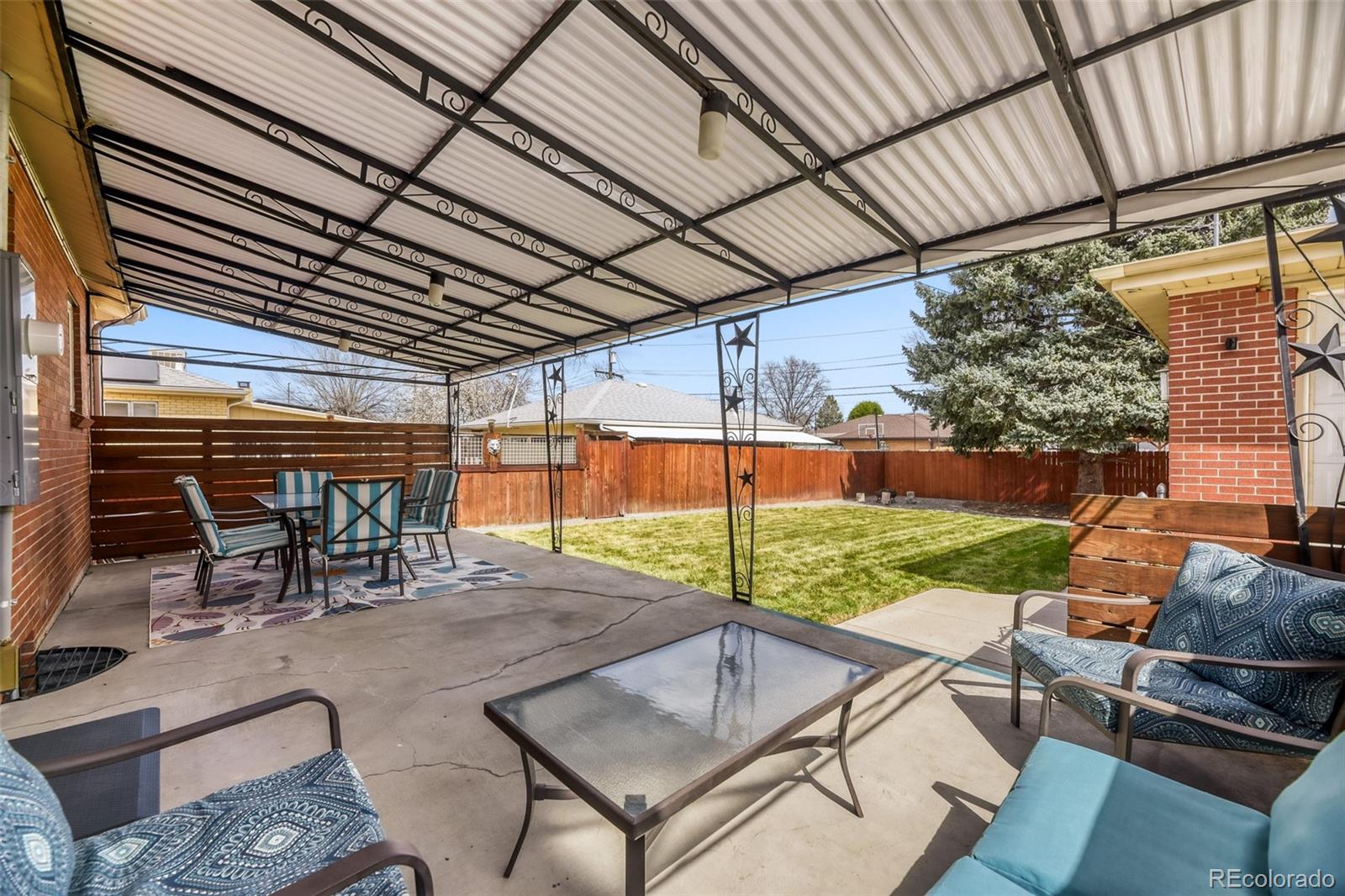 MLS Image #16 for 2568 s zurich court,denver, Colorado