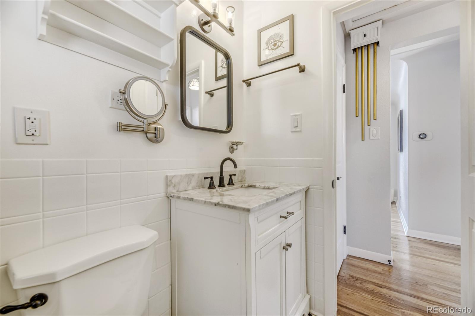 MLS Image #7 for 2568 s zurich court,denver, Colorado