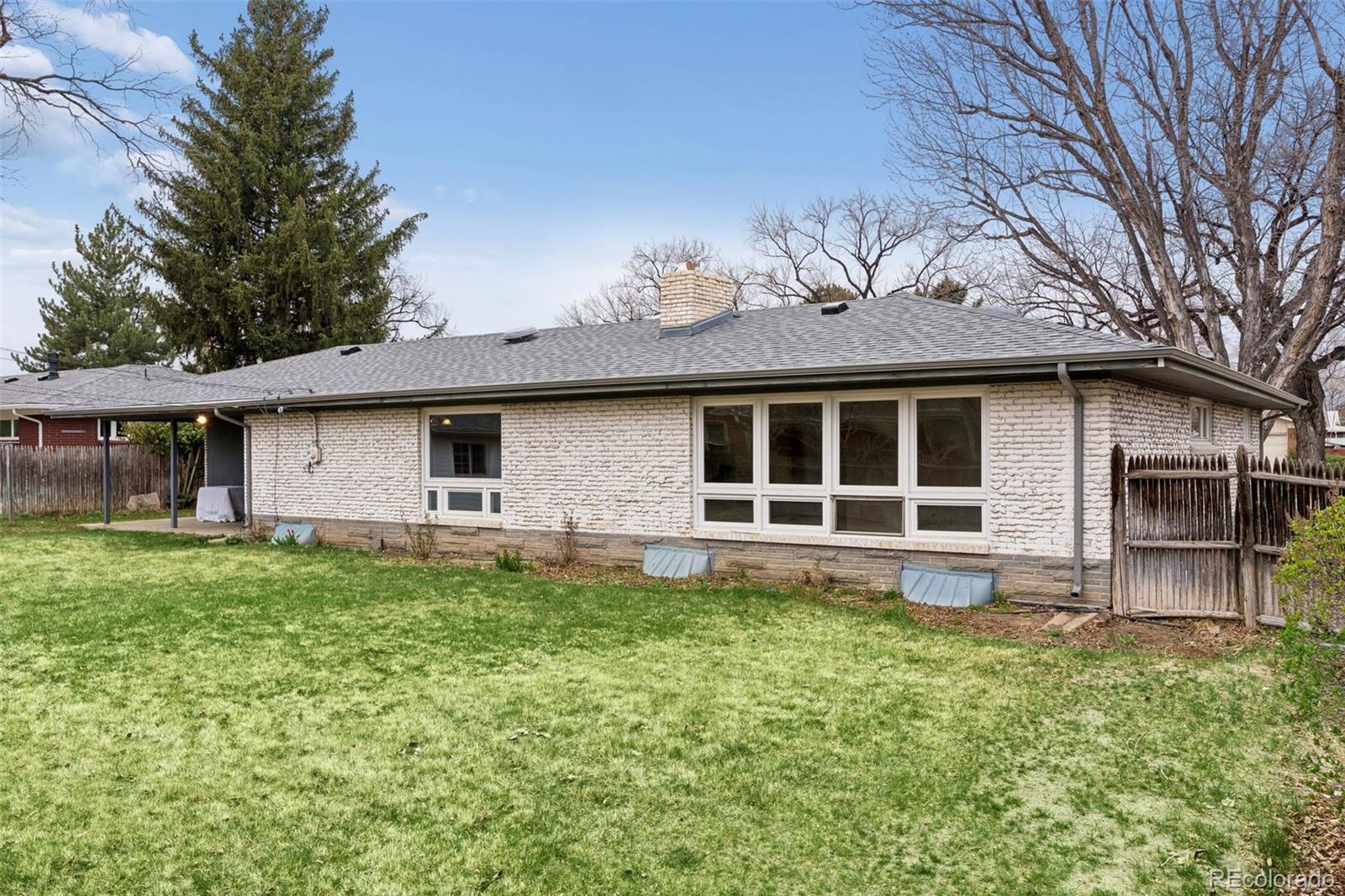 MLS Image #31 for 3020 s university boulevard,denver, Colorado