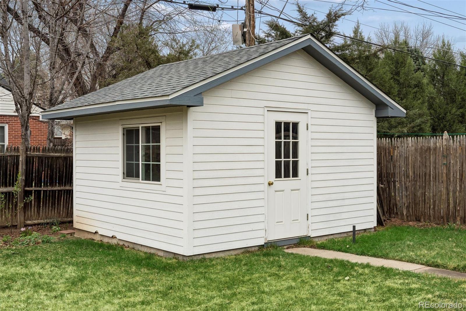 MLS Image #34 for 3020 s university boulevard,denver, Colorado