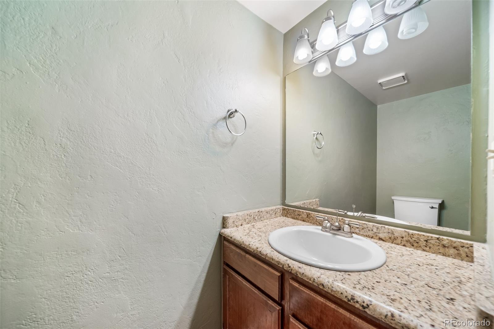MLS Image #15 for 7370 e florida avenue,denver, Colorado