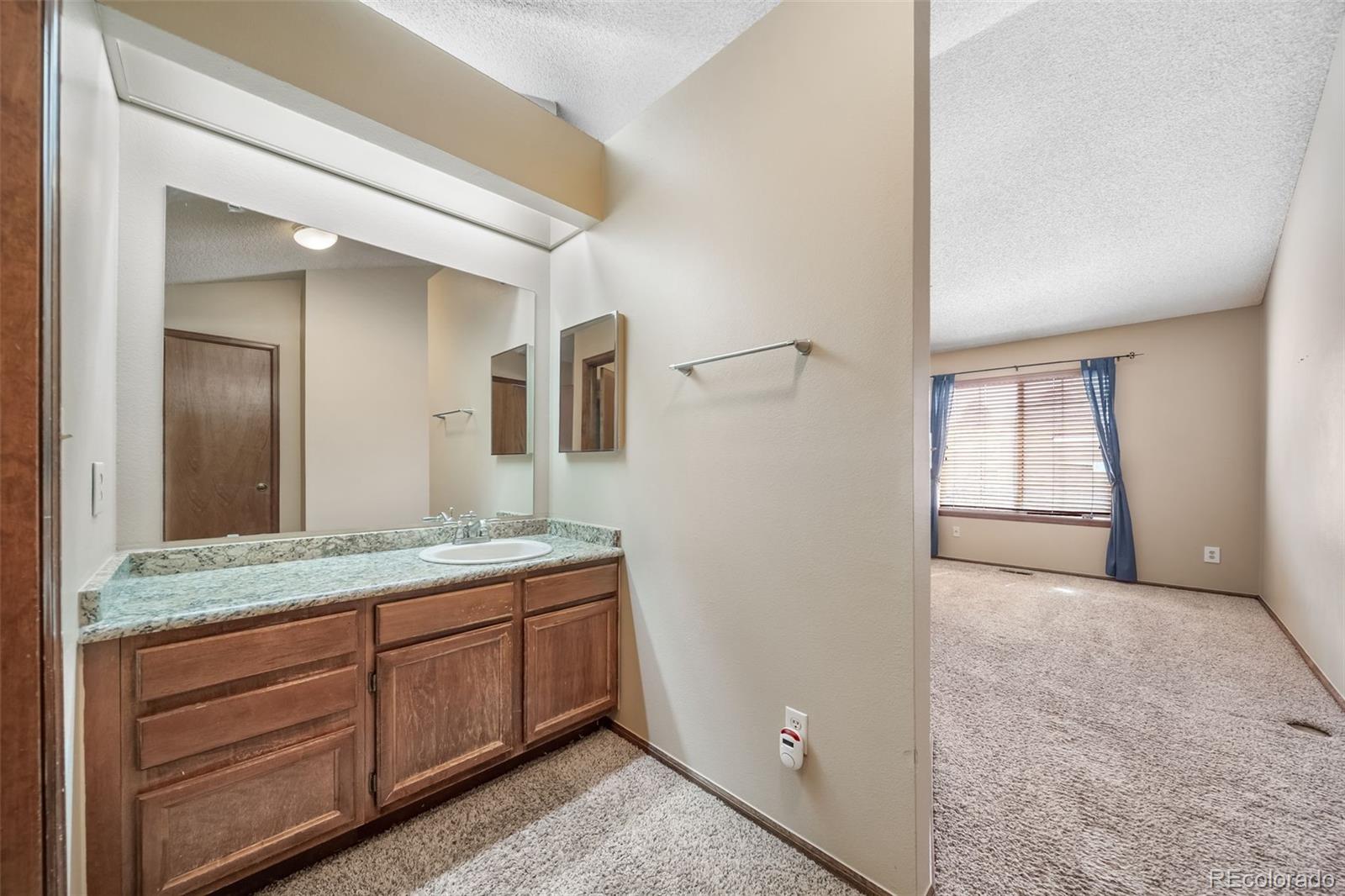 MLS Image #17 for 7370 e florida avenue,denver, Colorado