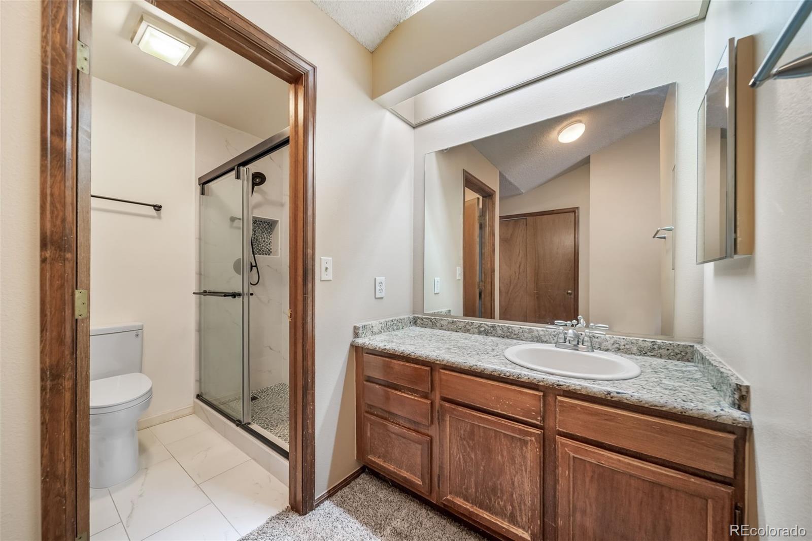 MLS Image #18 for 7370 e florida avenue,denver, Colorado