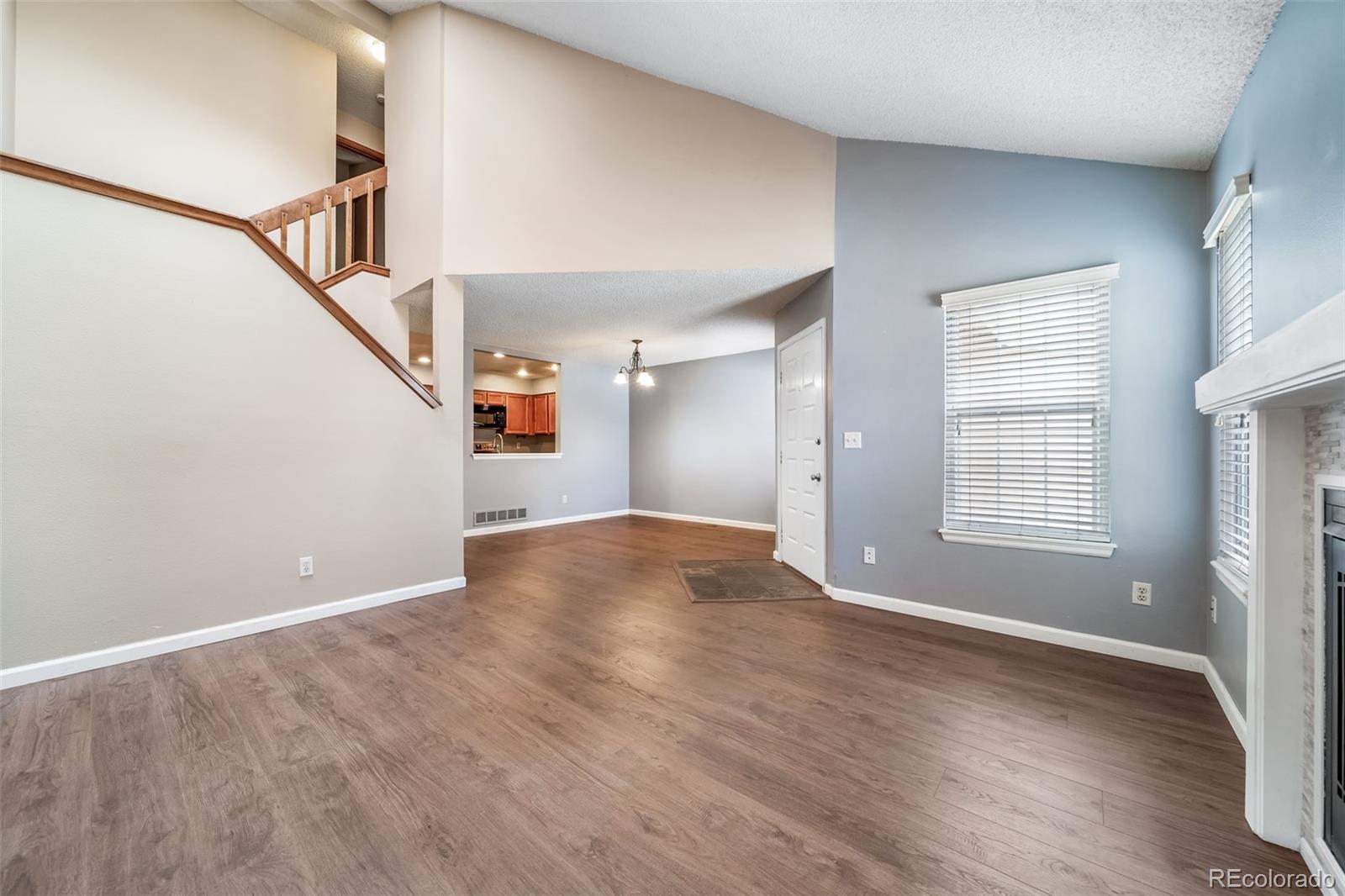 MLS Image #6 for 7370 e florida avenue,denver, Colorado