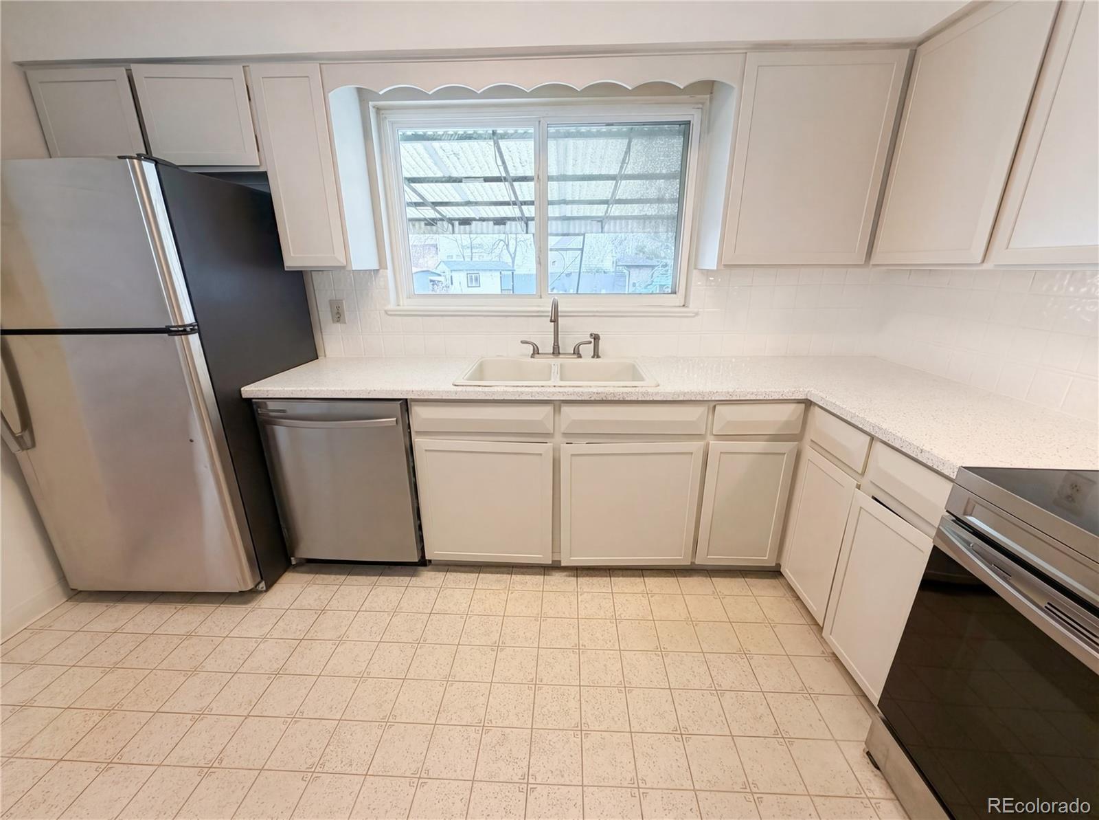 MLS Image #2 for 12806 e nevada circle,aurora, Colorado