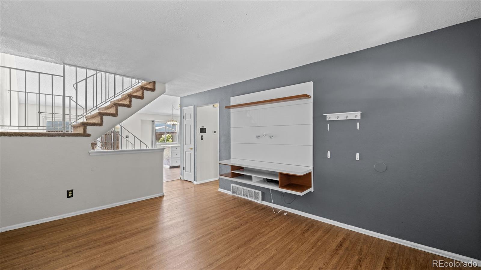 MLS Image #5 for 2515  plymouth drive,colorado springs, Colorado