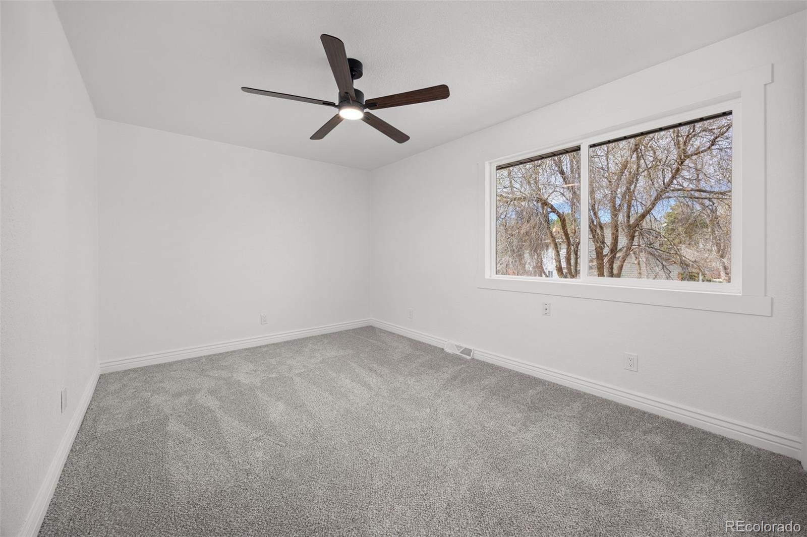 MLS Image #17 for 1607 s oakland street,aurora, Colorado