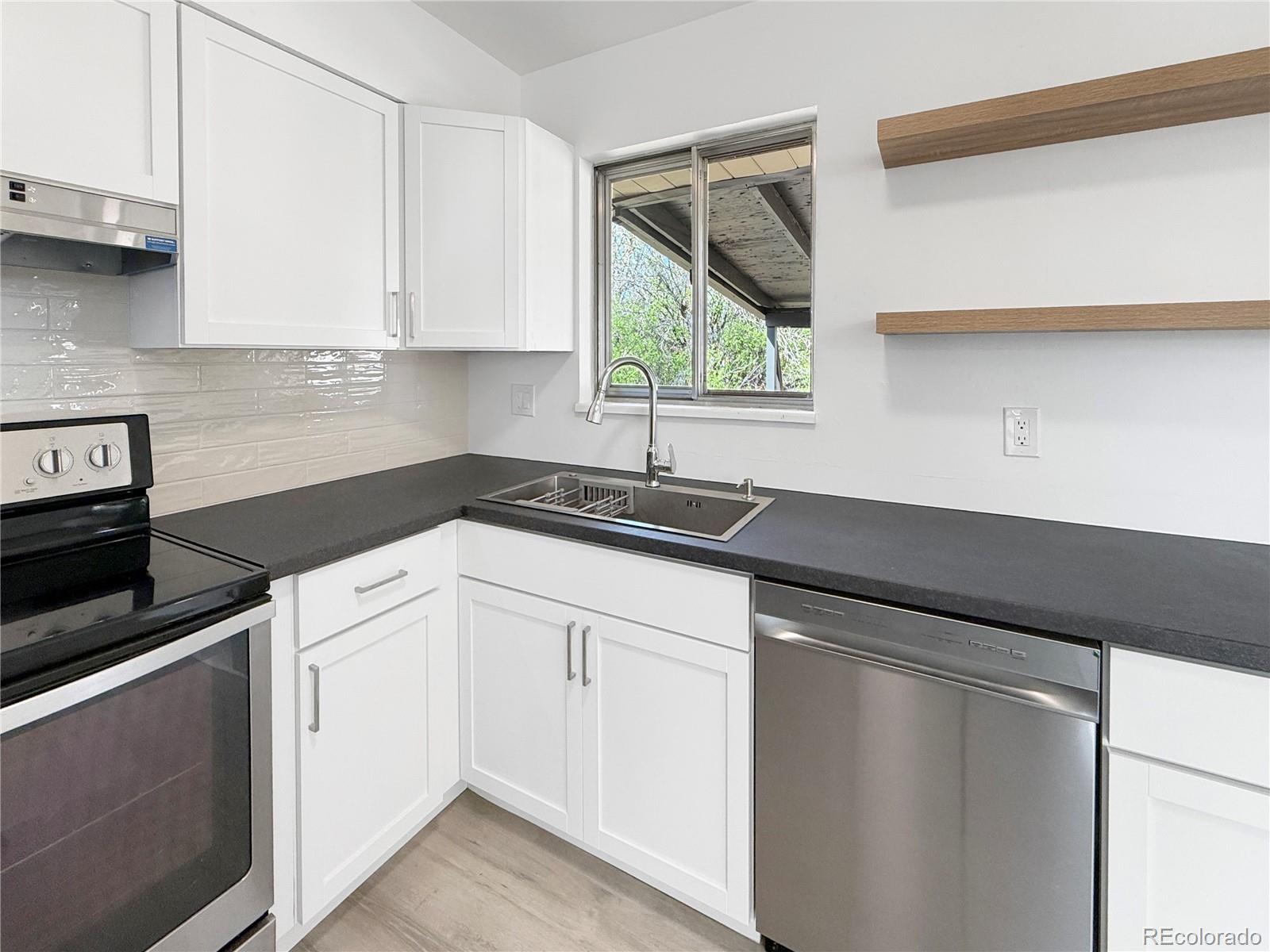 MLS Image #15 for 483 s moline street,aurora, Colorado