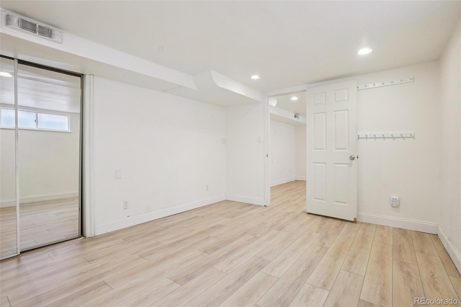MLS Image #28 for 4983 s fox street,englewood, Colorado