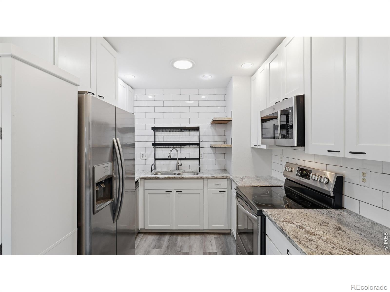 MLS Image #3 for 283  ley drive,la salle, Colorado