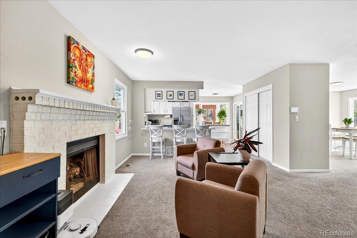 MLS Image #6 for 1410 s oakland street,aurora, Colorado