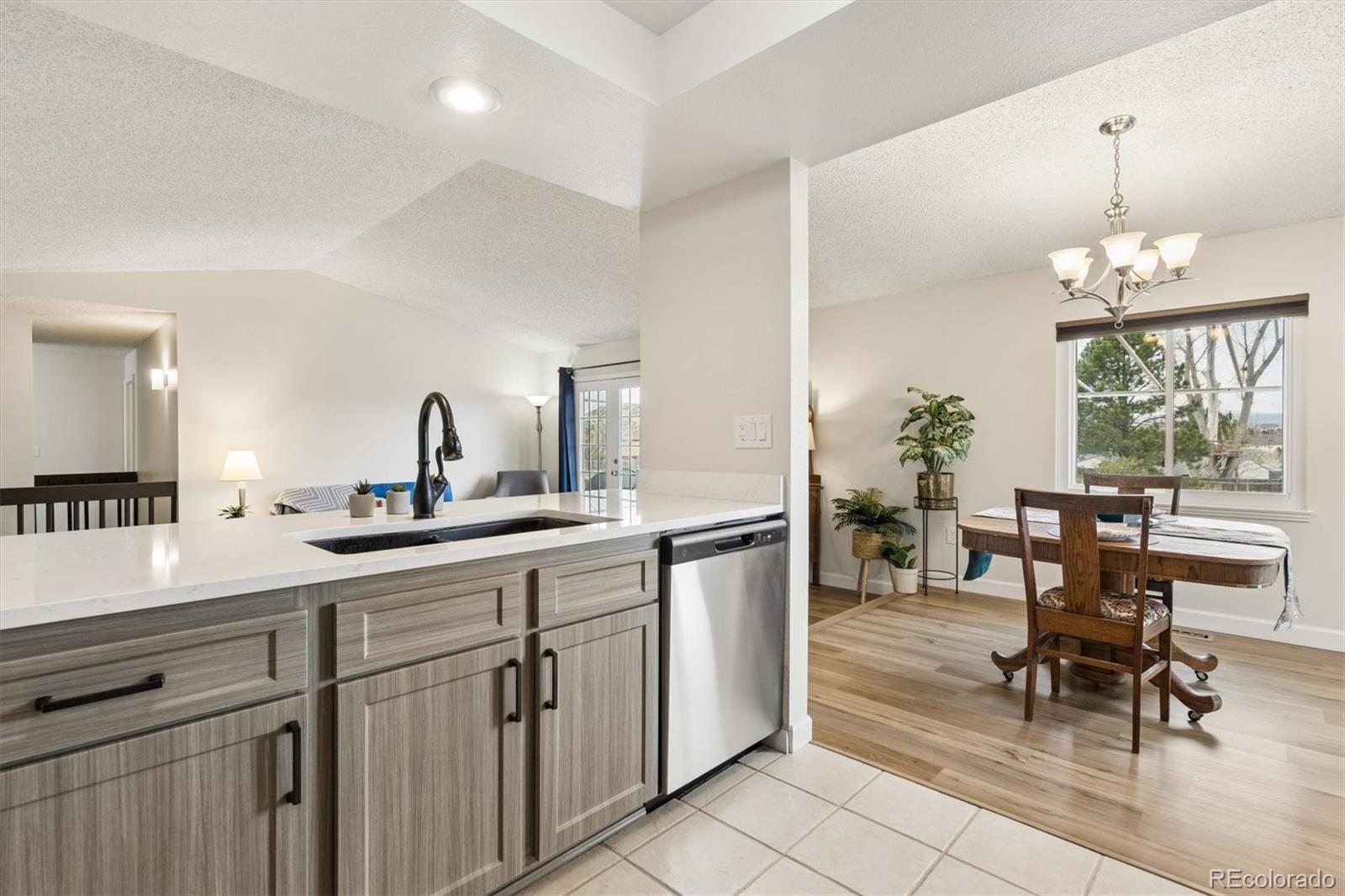 MLS Image #10 for 1909  sandhurst drive,castle rock, Colorado