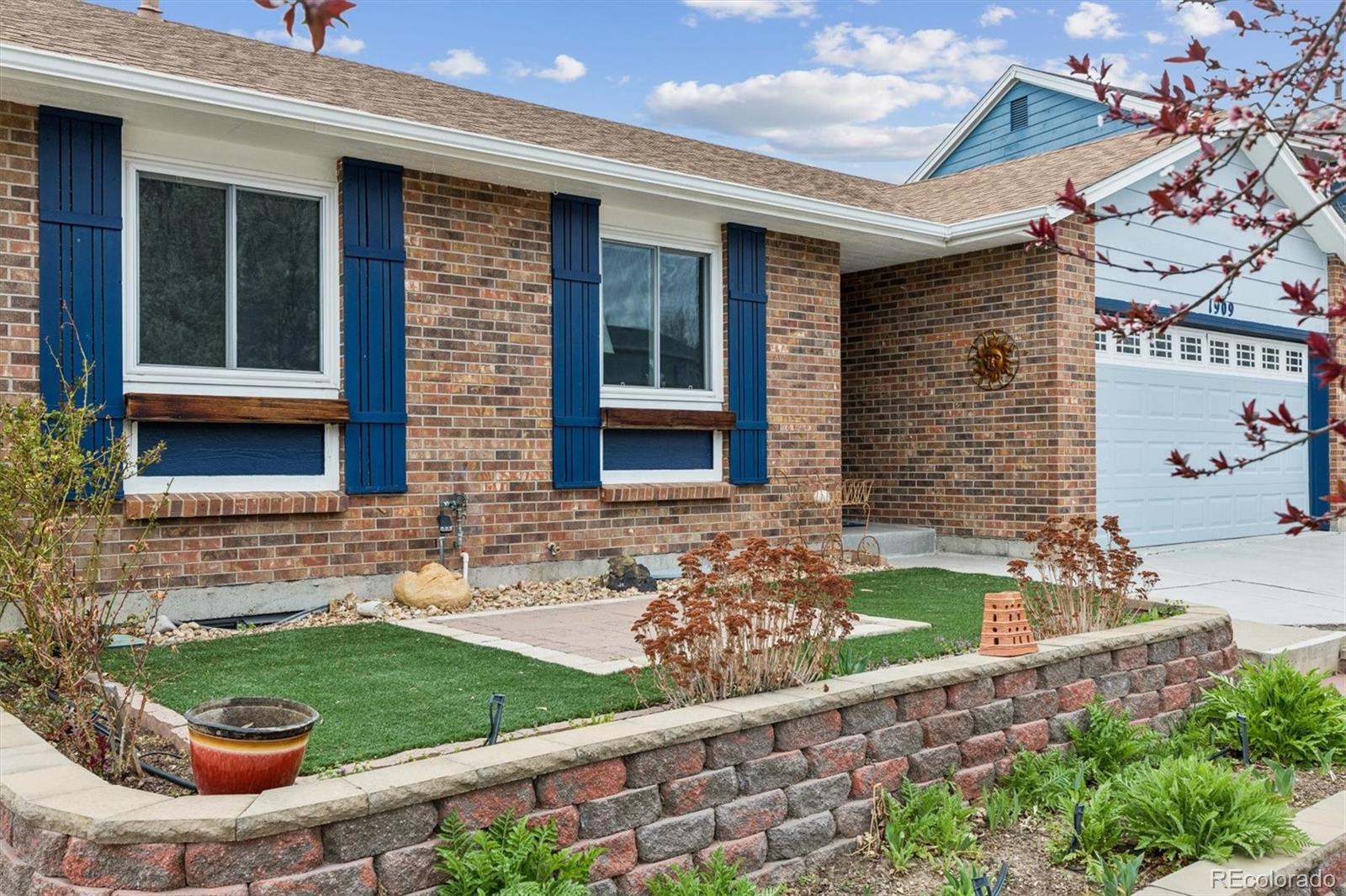 MLS Image #2 for 1909  sandhurst drive,castle rock, Colorado
