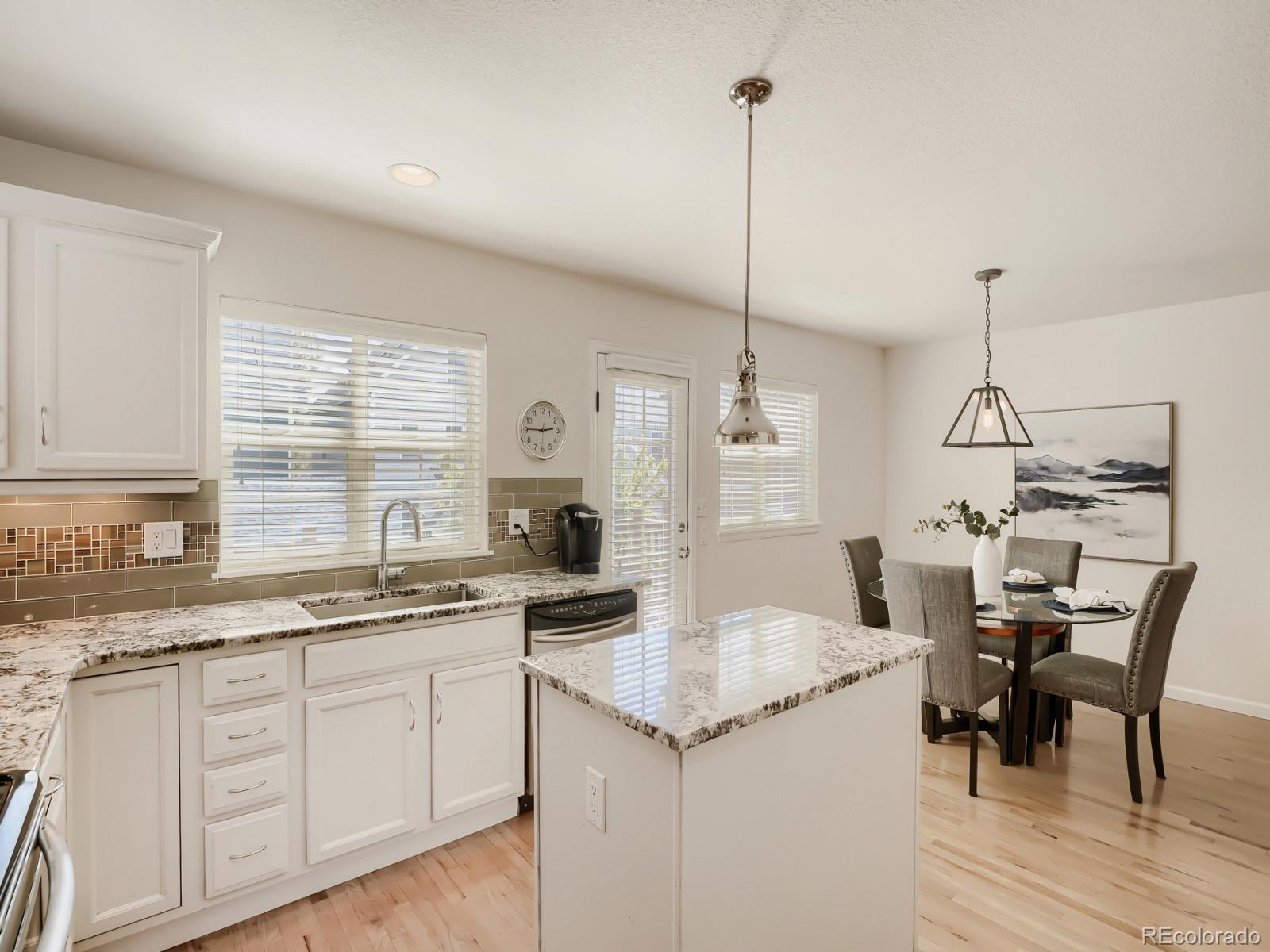 MLS Image #11 for 7970 e 29th avenue ,denver, Colorado