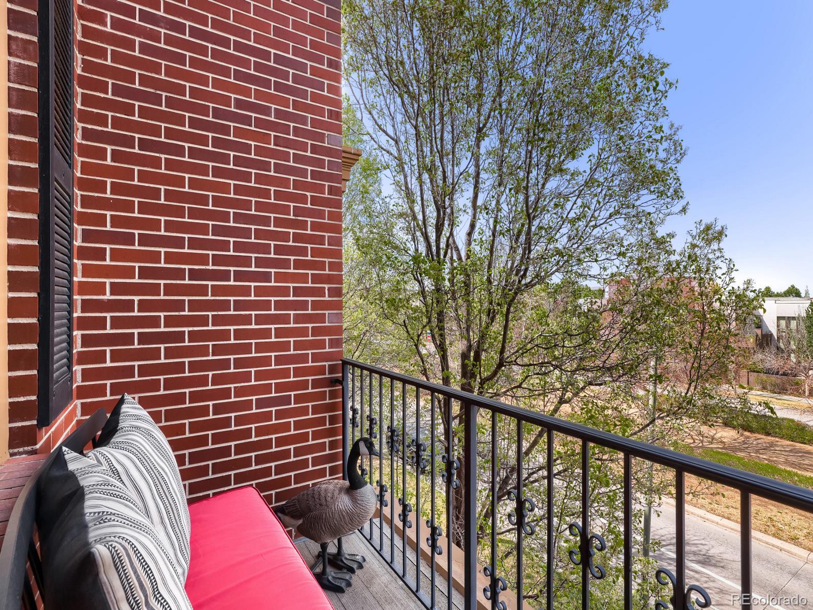 MLS Image #18 for 7970 e 29th avenue ,denver, Colorado