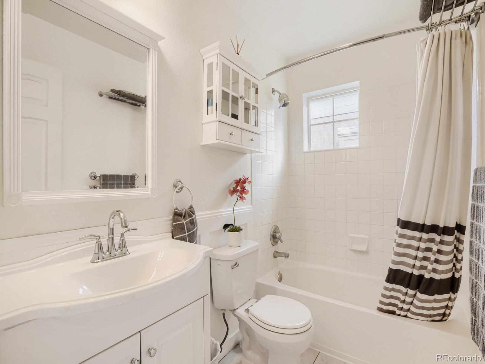 MLS Image #23 for 7970 e 29th avenue ,denver, Colorado