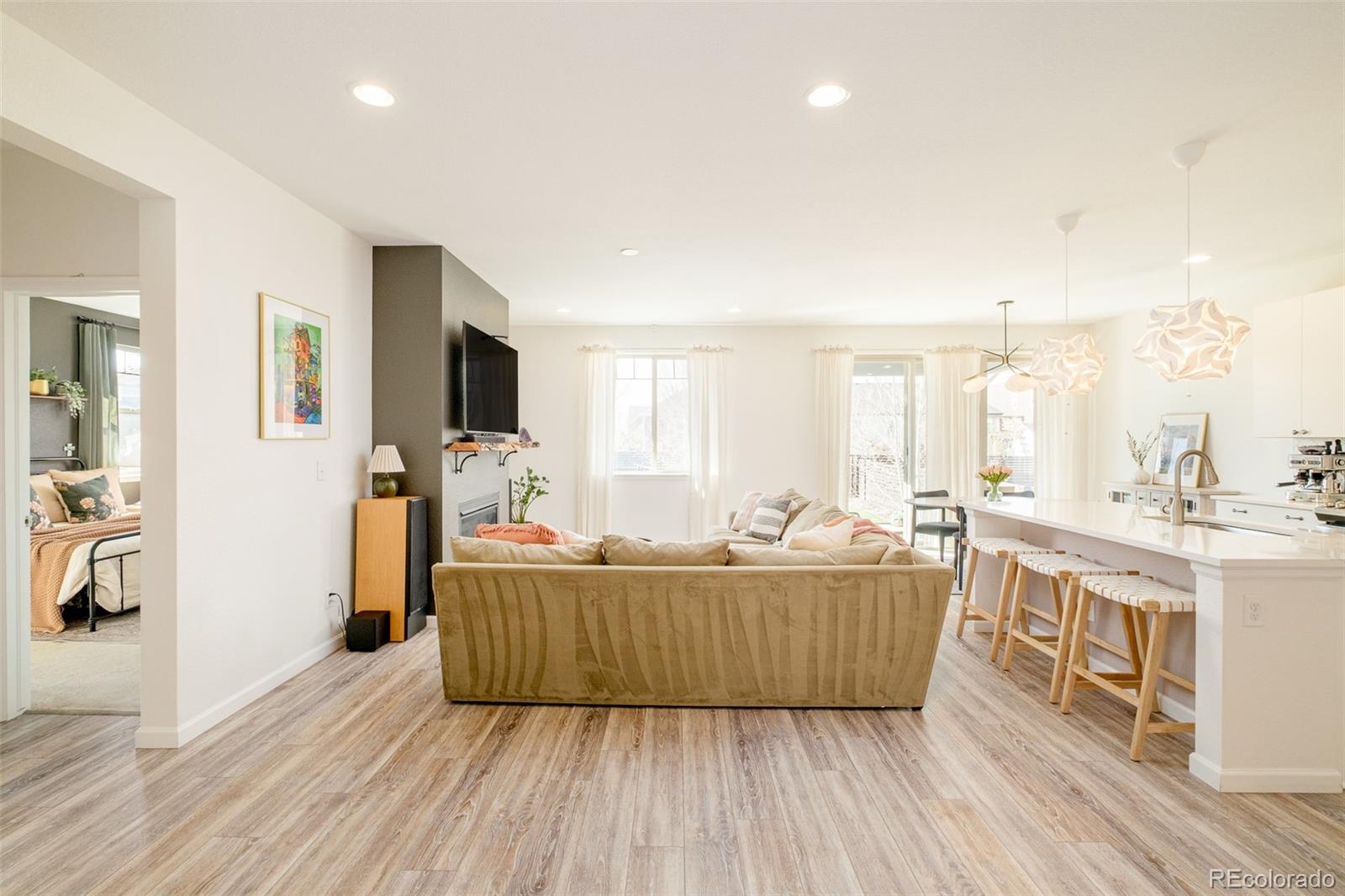 MLS Image #2 for 26810 e cedar avenue,aurora, Colorado