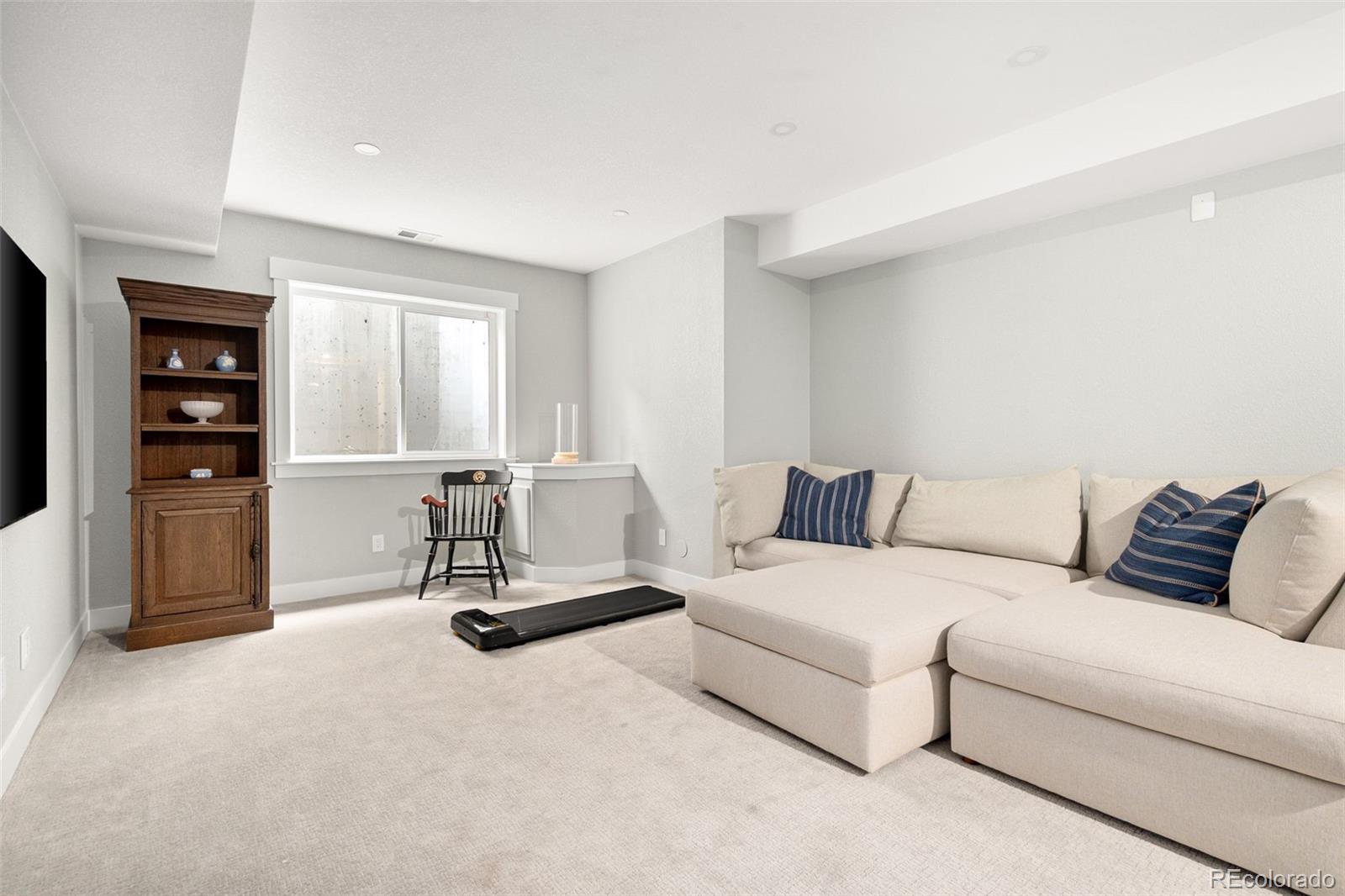 MLS Image #25 for 1028  syracuse street,denver, Colorado