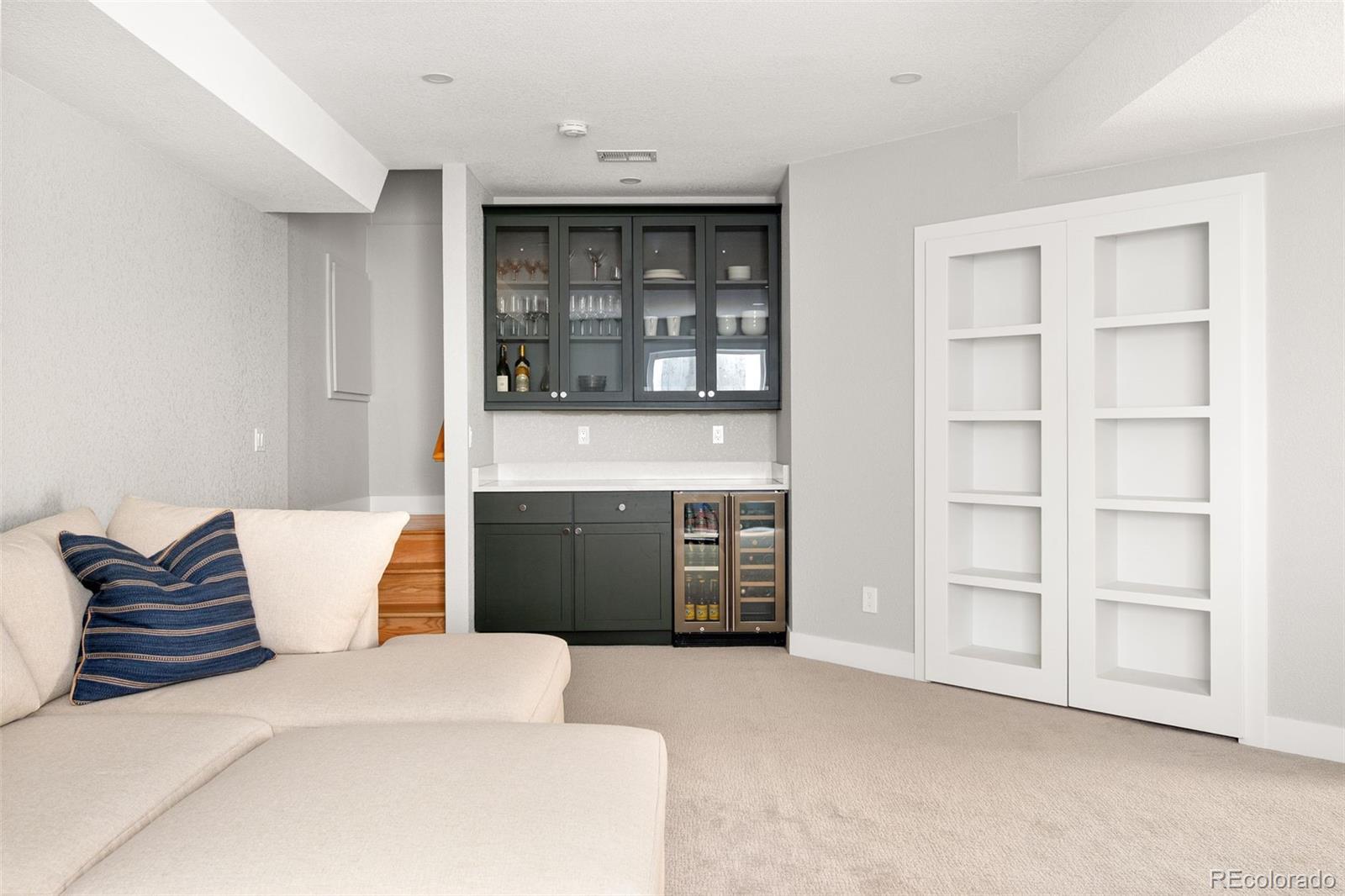 MLS Image #26 for 1028  syracuse street,denver, Colorado