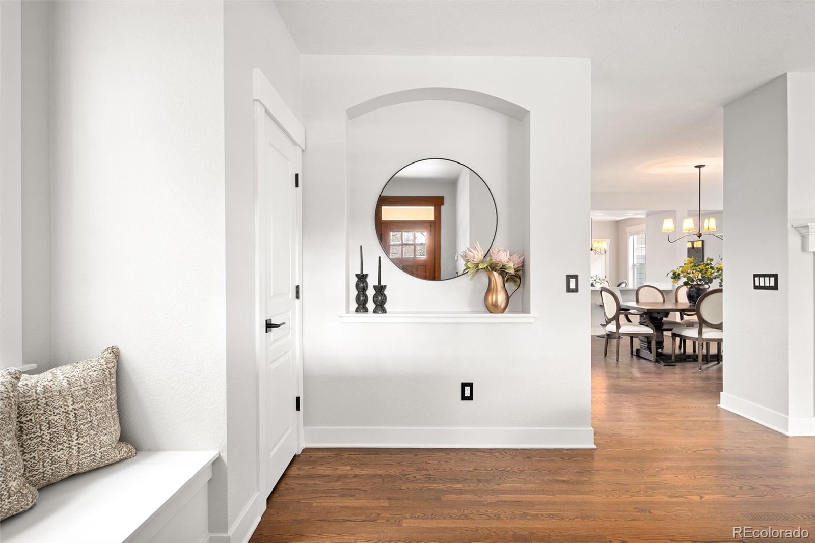 MLS Image #5 for 1028  syracuse street,denver, Colorado