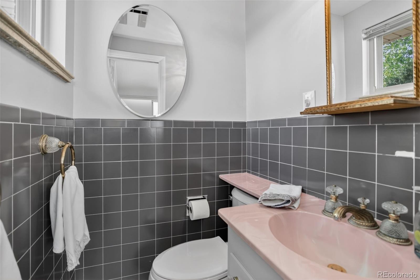 MLS Image #28 for 6106 s valleyview street,littleton, Colorado