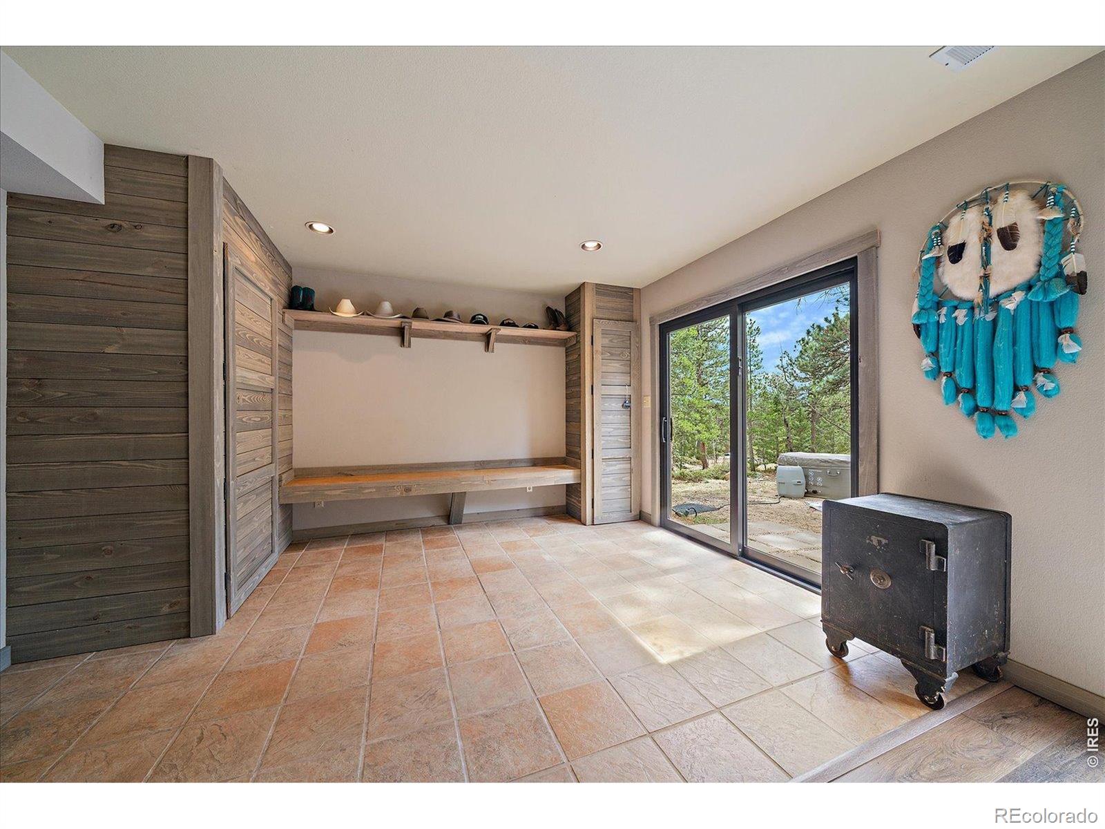 MLS Image #18 for 902  rock lake road,ward, Colorado